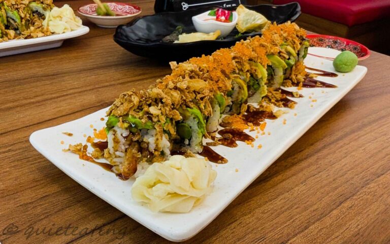 Ama Sushi - Quieteating