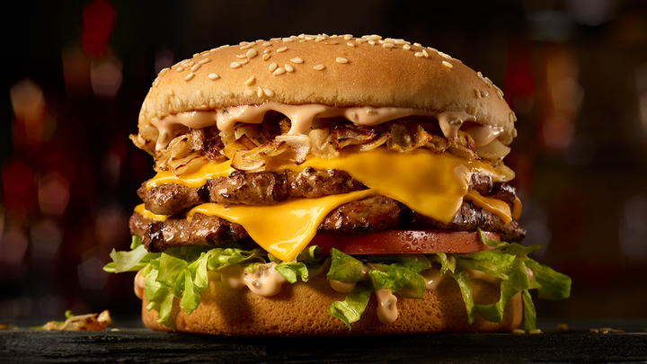 Carl's Jr. releases value friendly Cali XL Burger