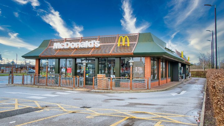 McDonald's reports same-store sales growth