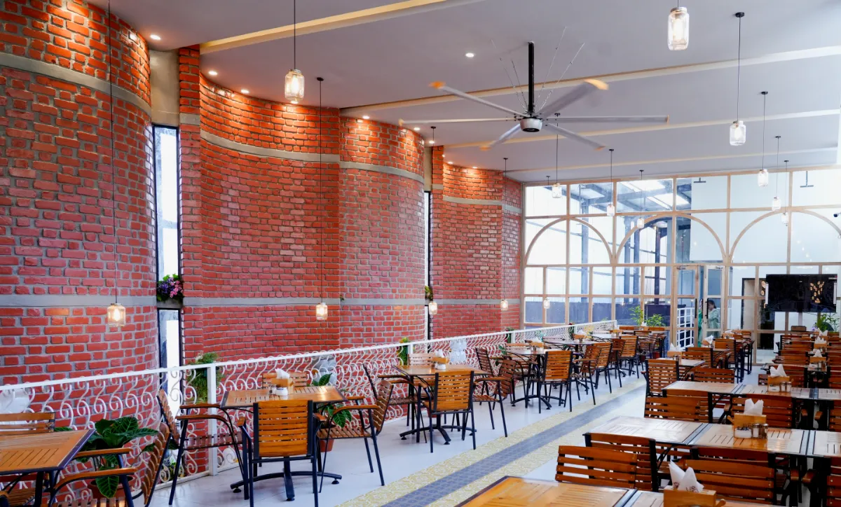 Social Media Agency Launches Glen's Bakehouse Biggest Outlet in Hennur