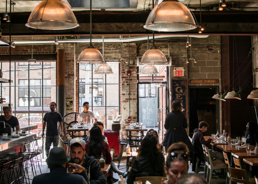 5 Essential Restaurant Customer Retention Strategies
