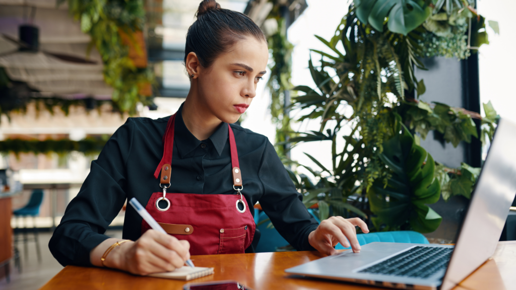 How To Set Up Online Ordering For Your Restaurant