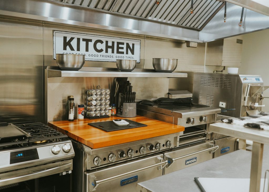 To Improve Your Restaurant’s Financial Performance, Monitor Your Equipment Data | Modern Restaurant Management