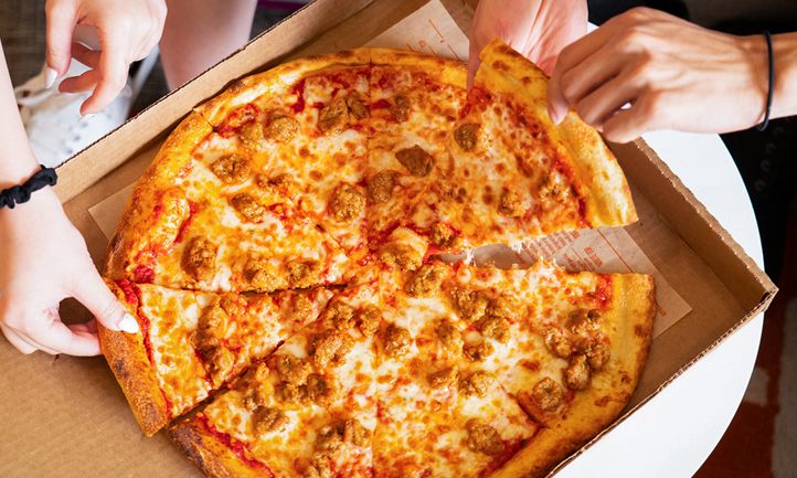 Blaze Pizza Celebrates National Pizza Week And Playoff Season With Free Large Pizza Offer For Fans