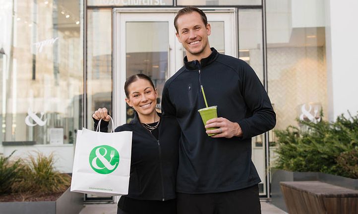 CRISP &amp; GREEN Proudly Partners With Olympic Gold Medalist Shawn Johnson East &amp; Husband Andrew East