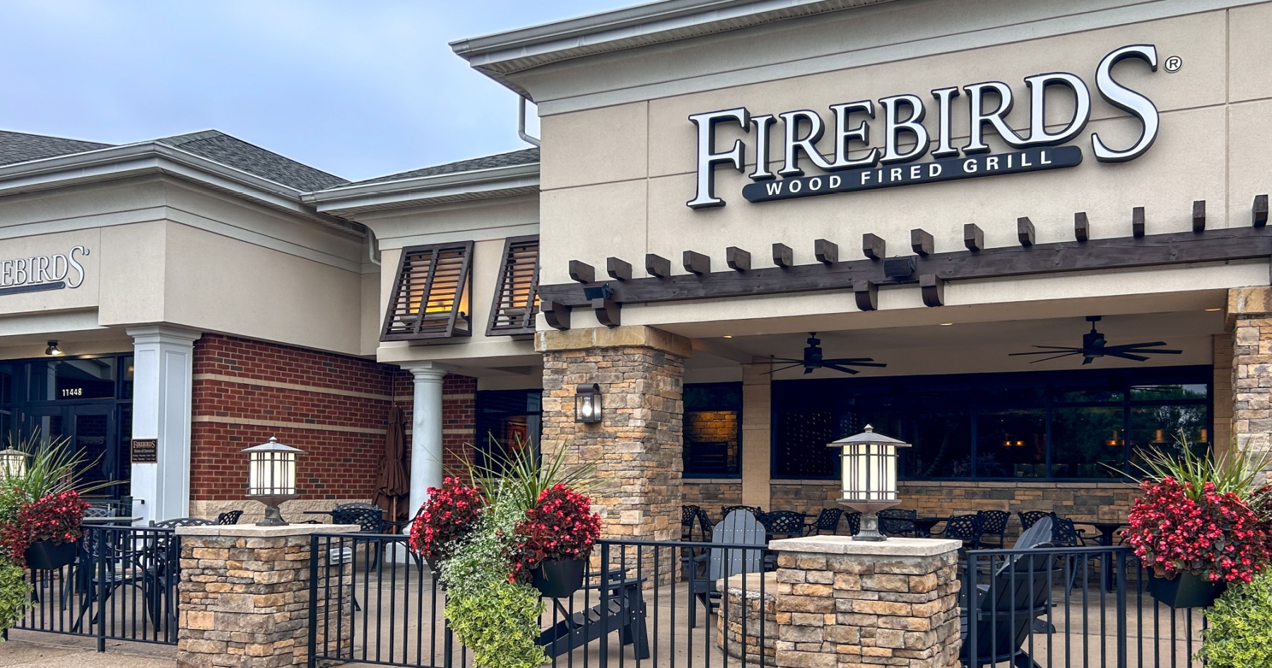 Firebirds Wood Fired Grill carves out a niche in polished casual