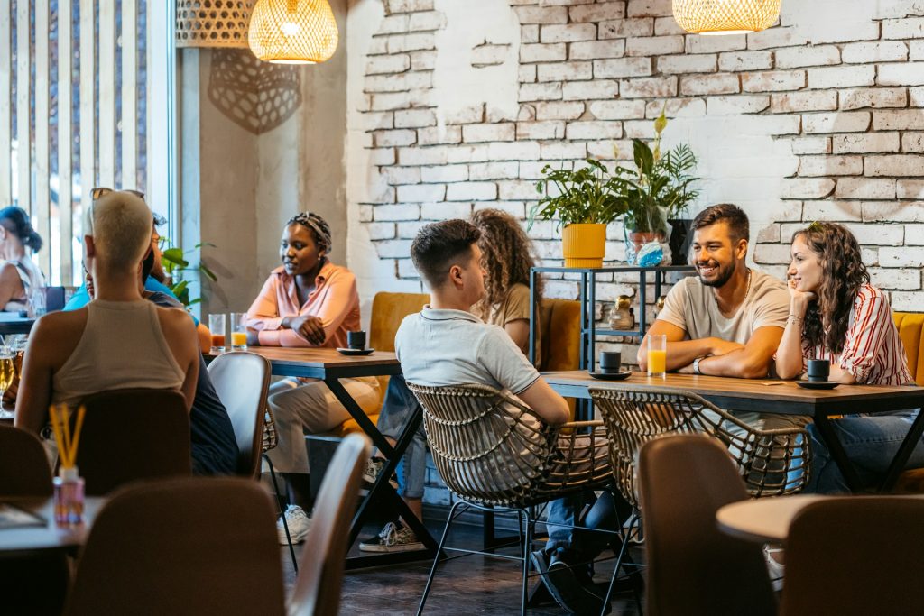 From Mercenaries to Fans: Understanding the Six Types of Hospitality Customers | Modern Restaurant Management