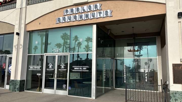 Parlor Doughnuts opens 100th location