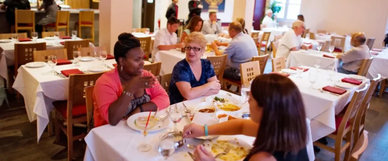 Response Scripts for Negative Restaurant Reviews