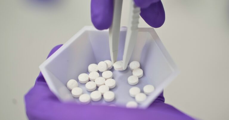 Weight-loss drug users spend less on fast food
