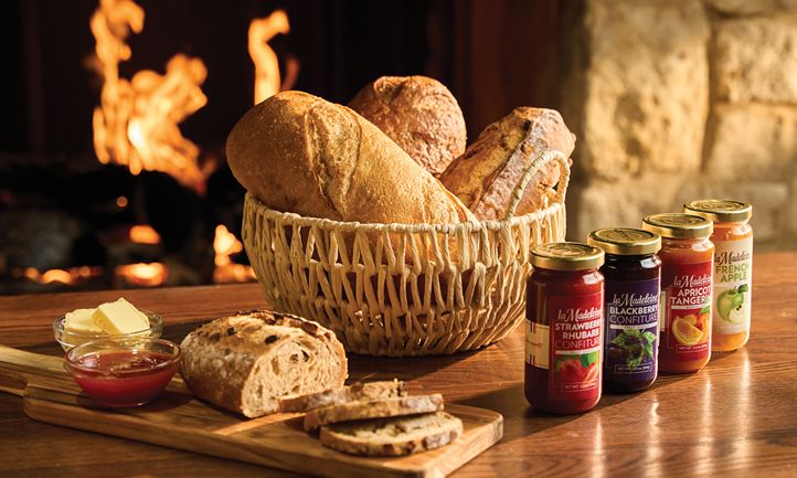 la Madeleine Brings Back Complimentary Bread and Jam