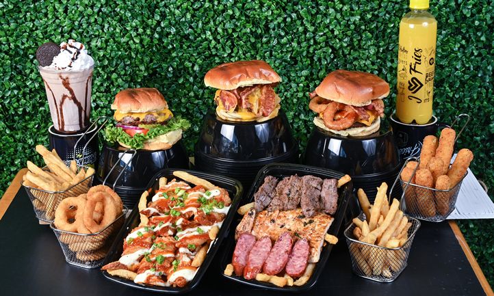 Beloved Restaurant Chain I Heart Fries Opens New Location in Miami