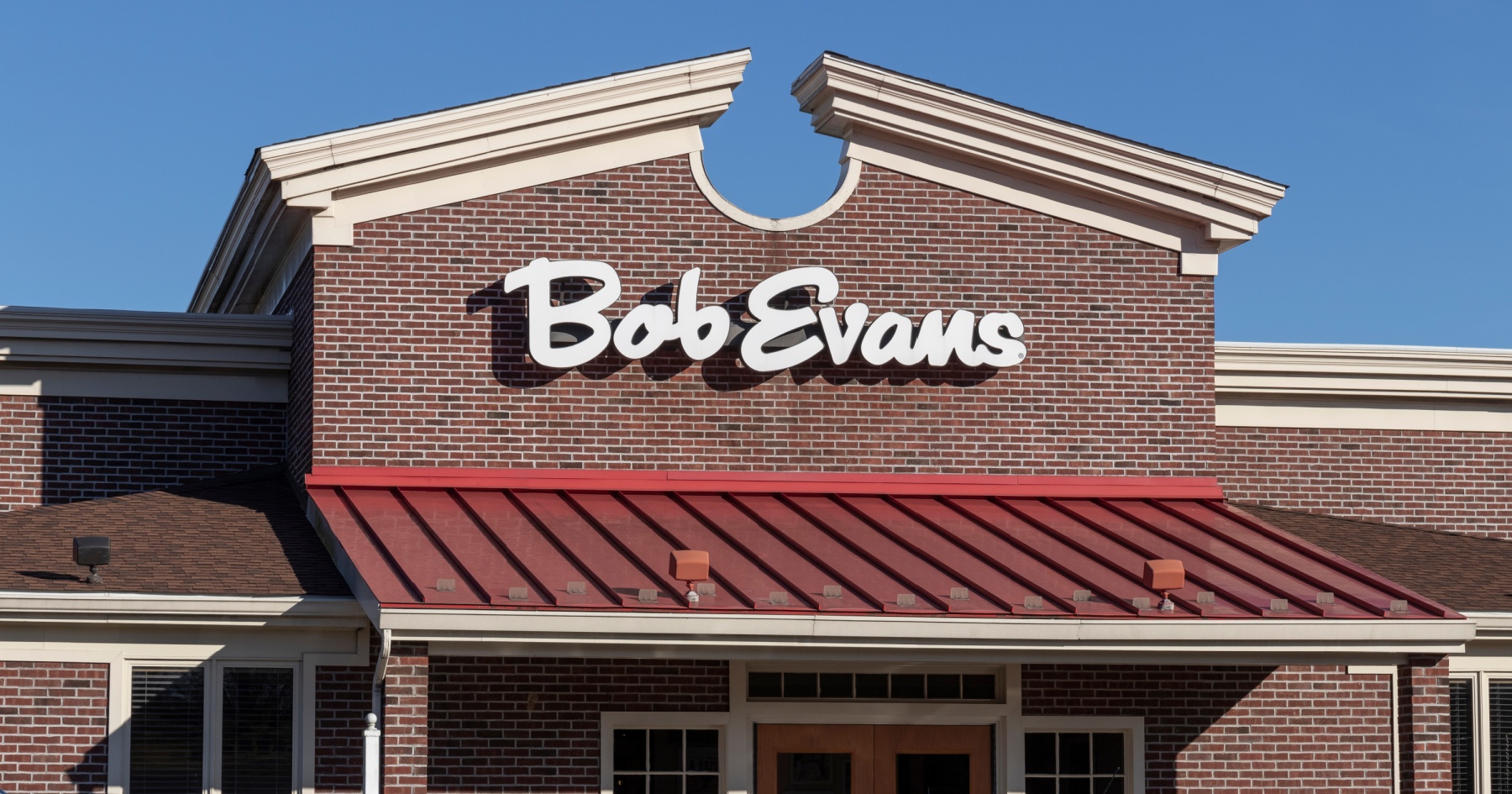 Bob Evans is acquired by private-equity firm 4x4