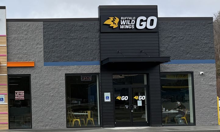 Buffalo Wild Wings GO Lands in Hurricane March 4