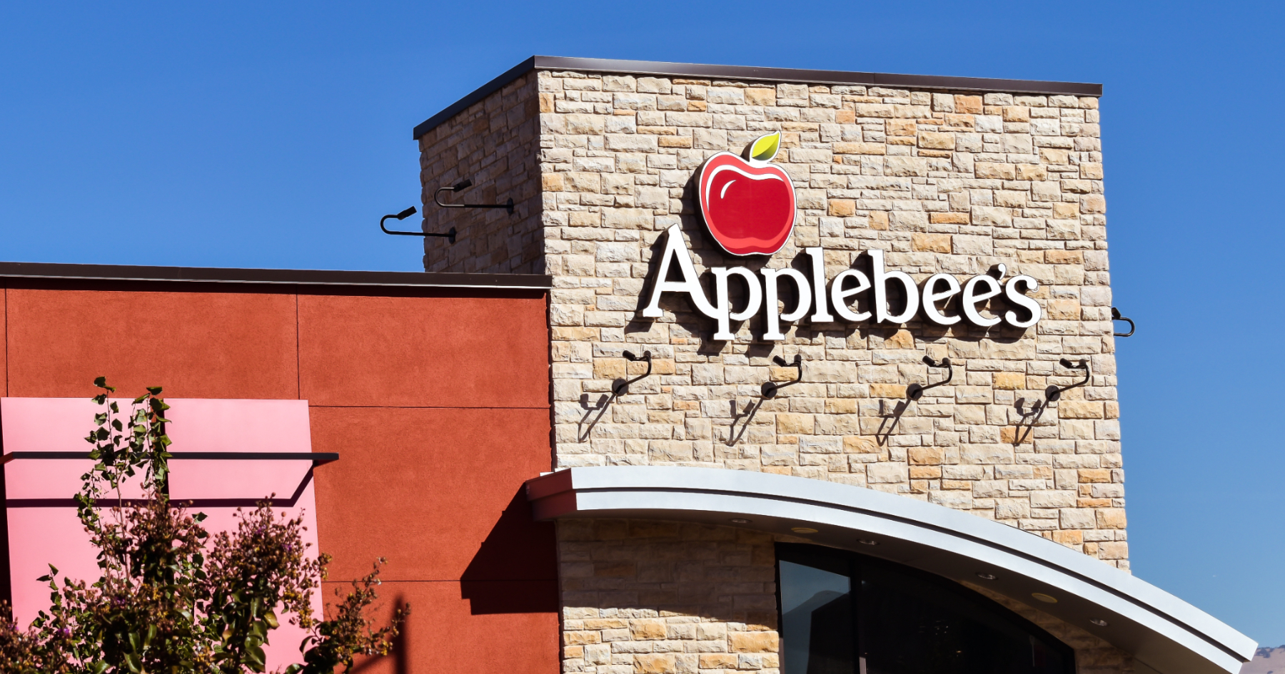 Cheesy burgers power sales for Applebee's