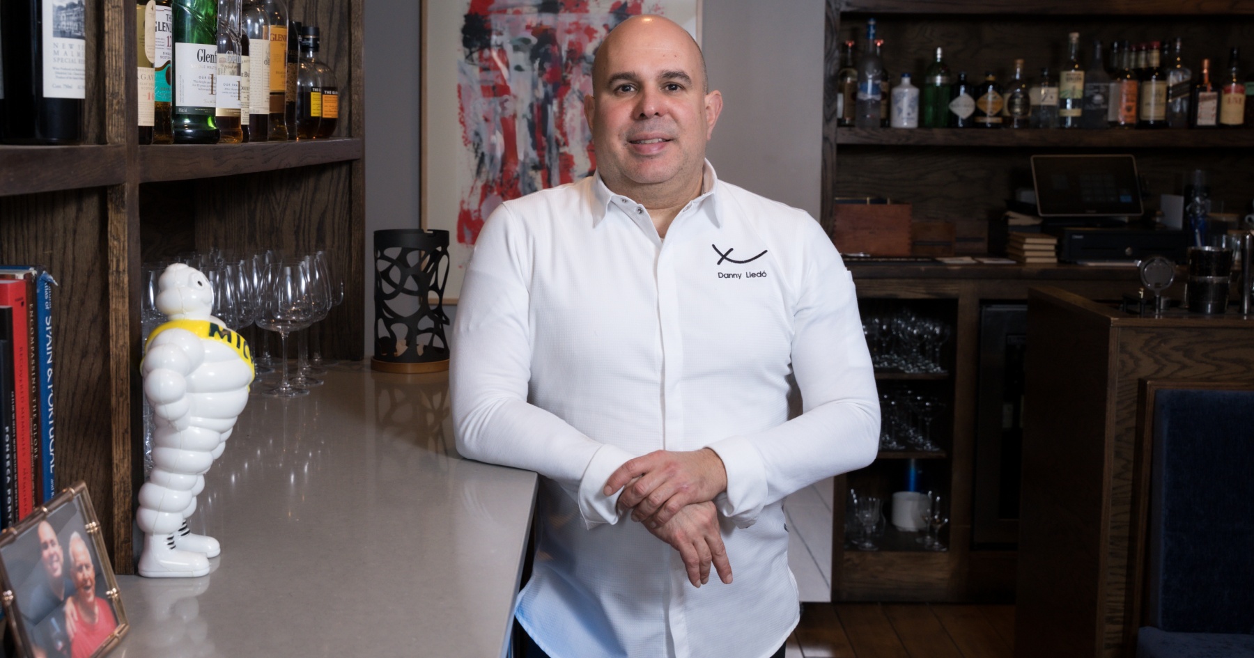 Danny Lledó shares the nuances of paella