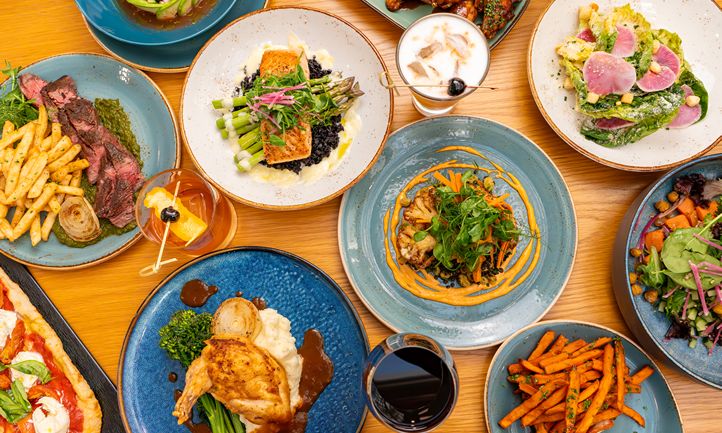 Hilton Irvine/Orange County Airport Unveils Trellis &amp; Tide Kitchen &amp; Bar, an All-Day California Coastal Gathering Place