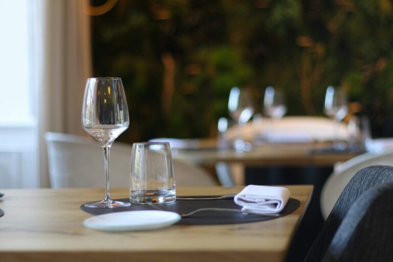 MRM Research Roundup: Strategic Tech, Loyalty Rankings, Super Bowl Stats, and Culinary Job Growth | Modern Restaurant Management