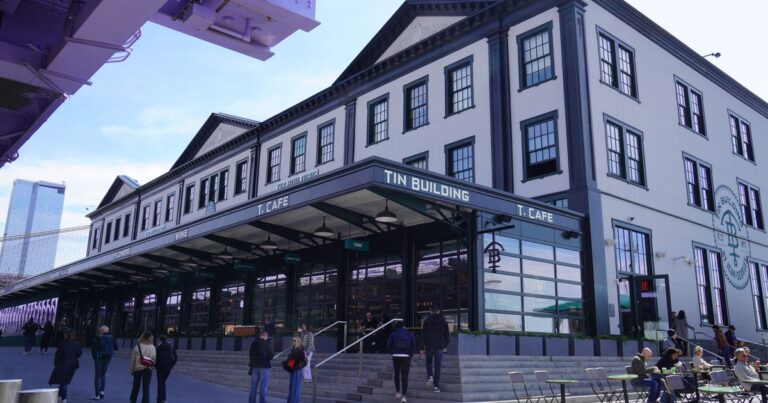 NYC Tin Building Closing to Become Balloon Museum