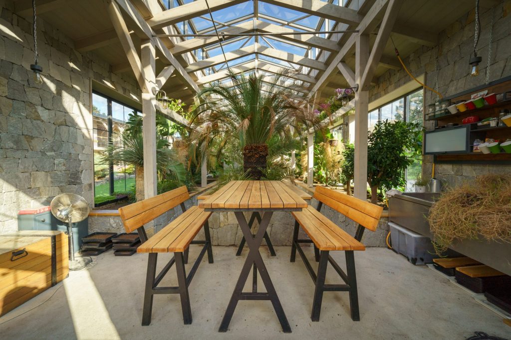Restaurant-Goers Are Looking For Indoor-Outdoor Dining Experiences | Modern Restaurant Management