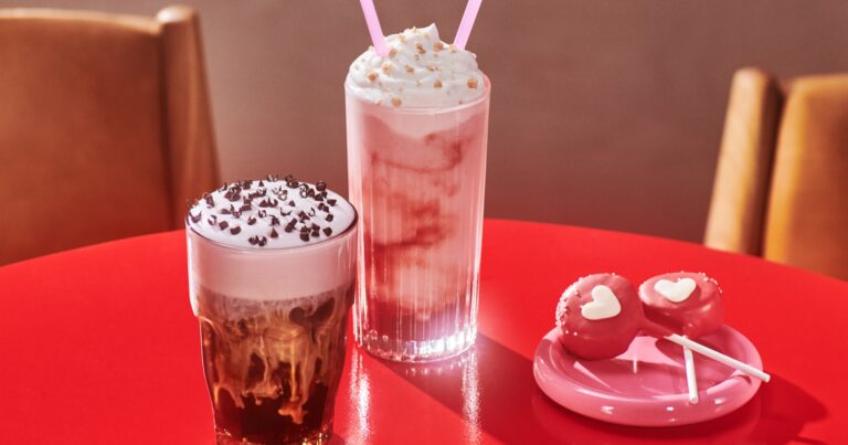 Starbucks picks strawberries to flavor its newest beverages
