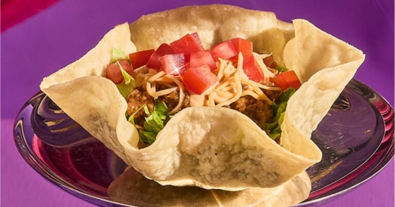 Taco Bell taps into snacking trend with Mini Taco Salad