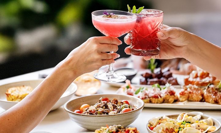 CityPlace Welcomes Moxies as New Social Dining Destination