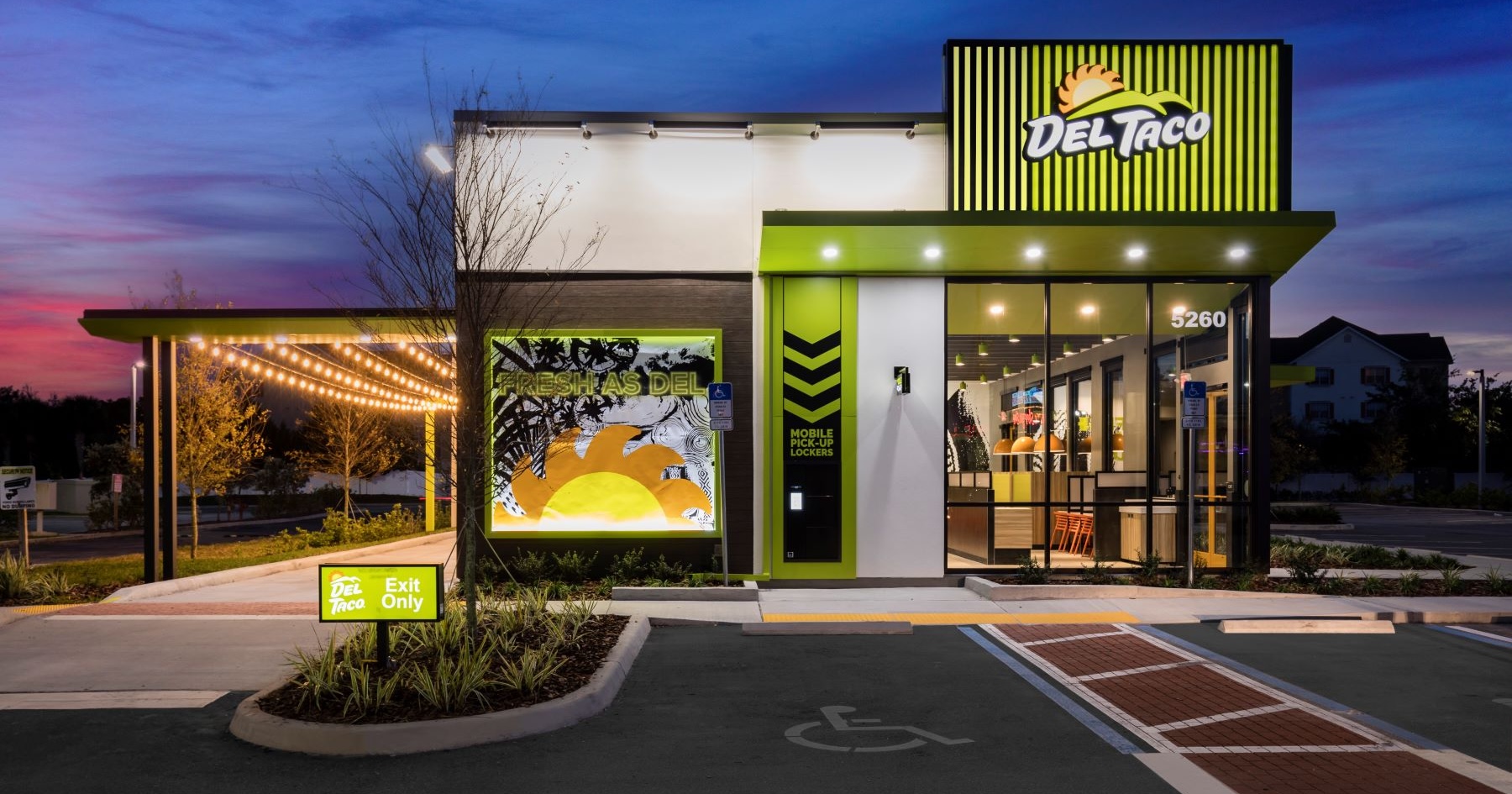 Del Taco's turnaround plan brings back some of its old ways