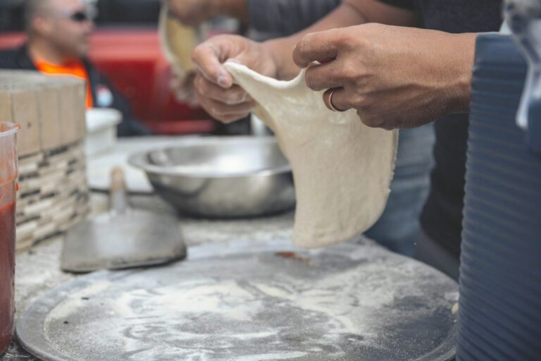 Dough Trends Driving Pizza Innovation | Modern Restaurant Management
