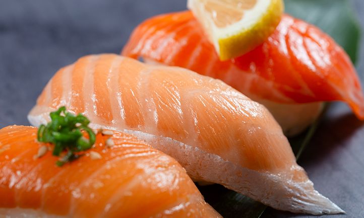 Kura Sushi USA Brings World-Class Alpine King Salmon to the Belt