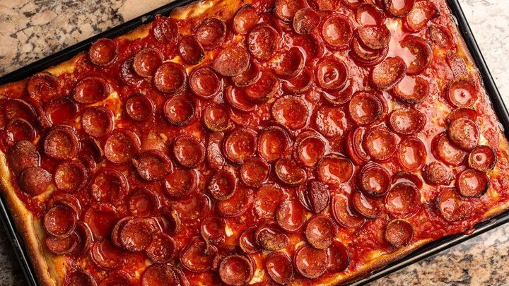 Prince St. Pizza partners with Dave’s Hot Chicken franchisee for national expansion