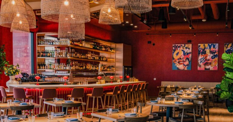 This Taiwanese restaurant group hopes to build a national chain in the U.S. specializing in elevated Thai food