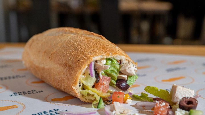 Bread Zeppelin challenges Panera with 'Salad Stuffer' trade-in offer