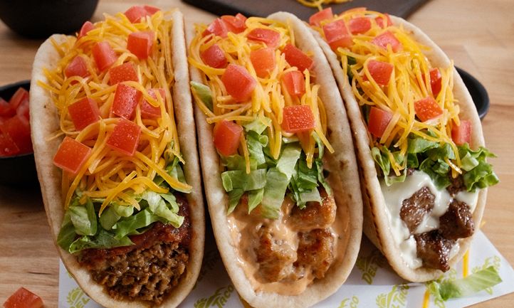Del Taco Brings Back Fan Favorite Big Fat Tacos &amp; Introduces Del Flipz