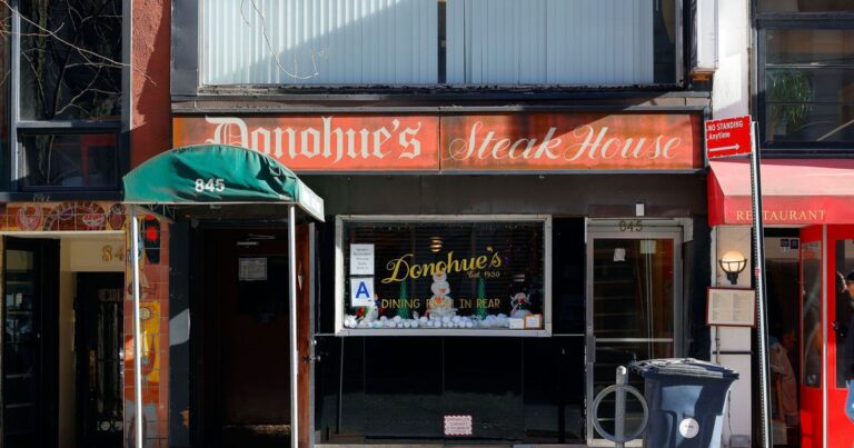 Donohue’s Steak House, an NYC Icon, Is Set to Close