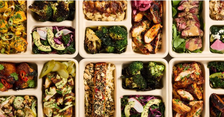 Farmer J bucks the bowl trend with chef-driven Fieldtrays