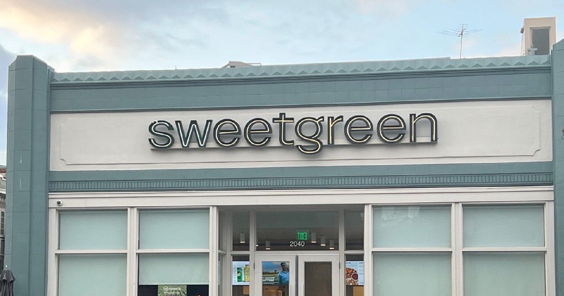 In refining its brand message, Sweetgreen returns again to the farm
