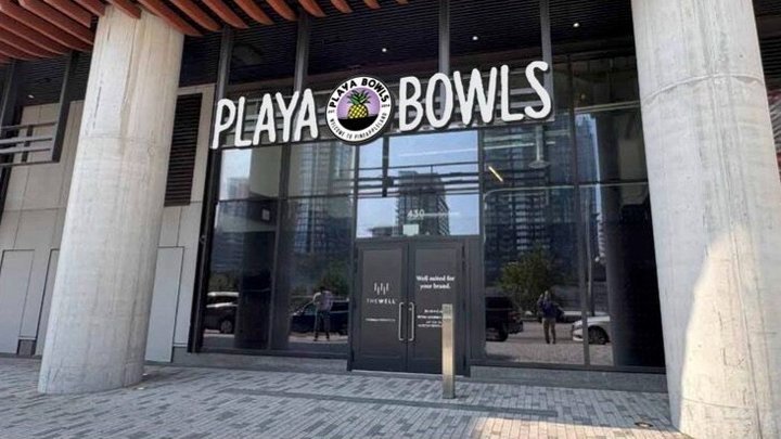 Playa Bowls launches 1st Canadian location