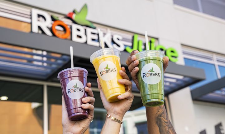 Robeks Debuts New Avon Location with Grand Opening Celebration on April 11