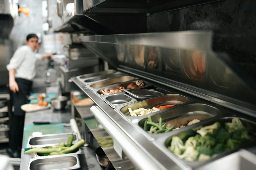 Why Supply Chain Resilience Now Defines the Survival of Fast Casual | Modern Restaurant Management
