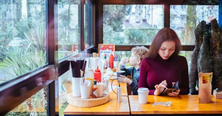 Restaurant consumers are overextended, health-minded and nostalgic