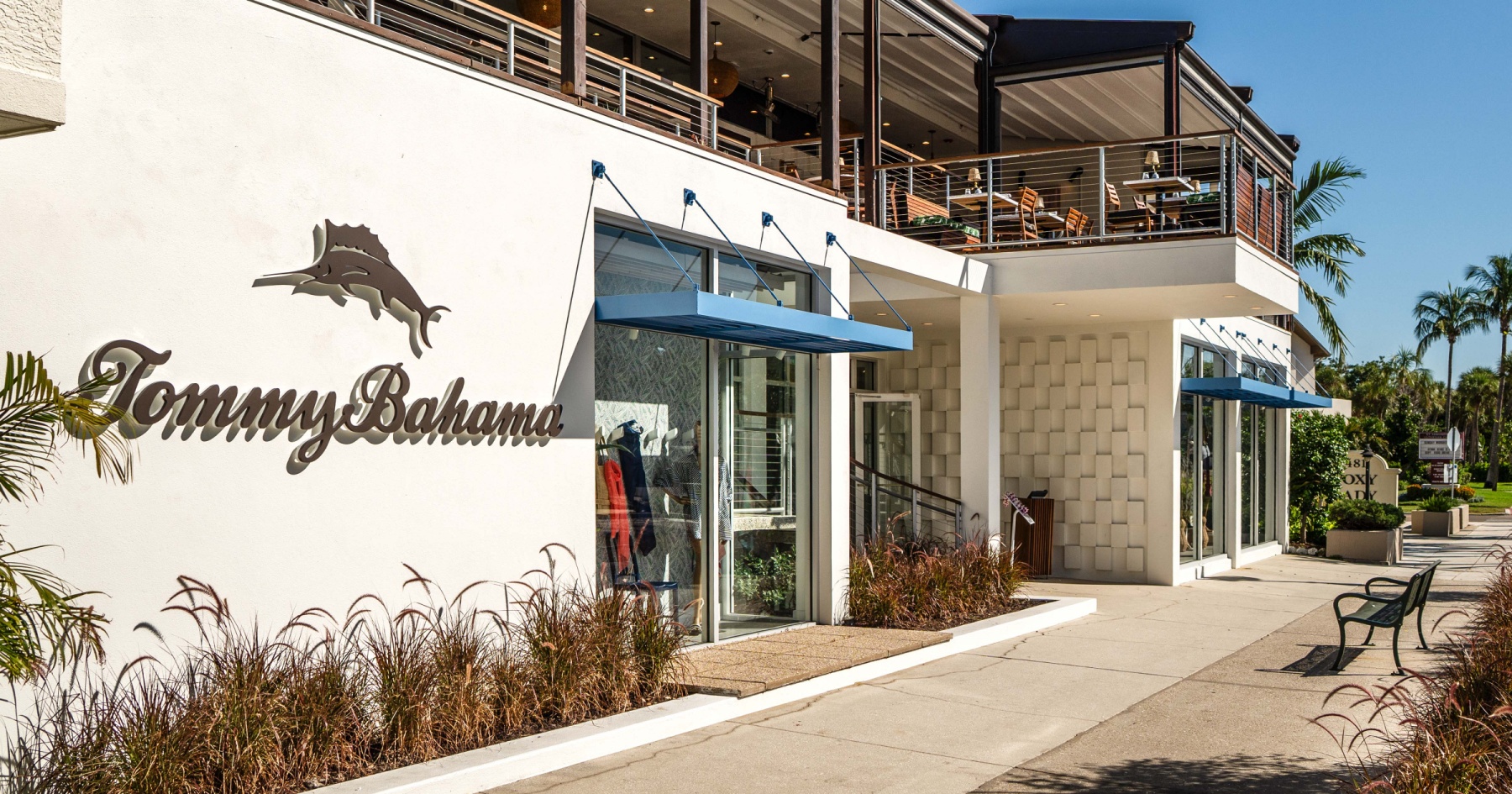 Tommy Bahama's restaurants are thriving, on and off the beach