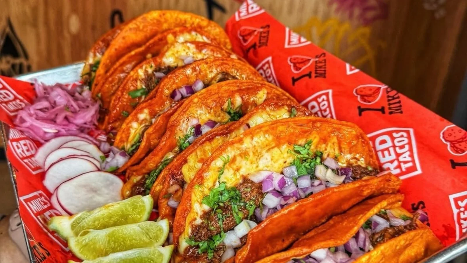 Mike’s Red Tacos inks 18-unit Southern California franchise deal