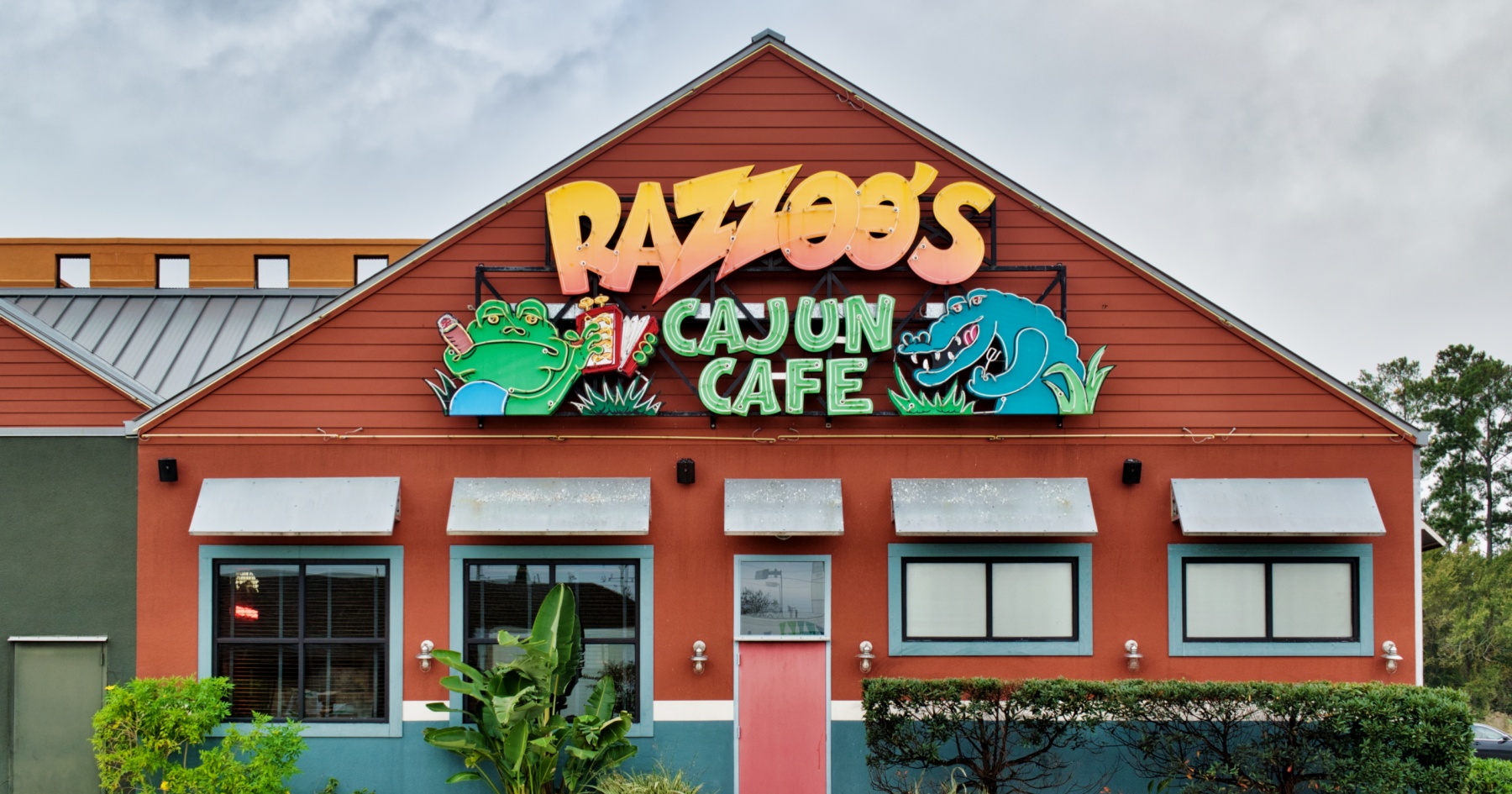 Under new ownership, Razzoo's starts from scratch