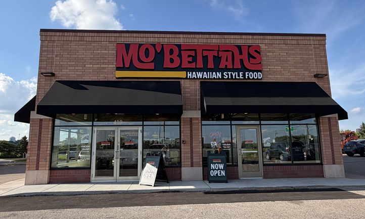 Aloha, Minnesota: Mo’ Bettahs Debuts First Restaurant in the North Star State