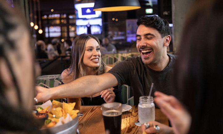 Shark Club Sports Bar &amp; Grill Expands Texas Presence With Northlake Opening