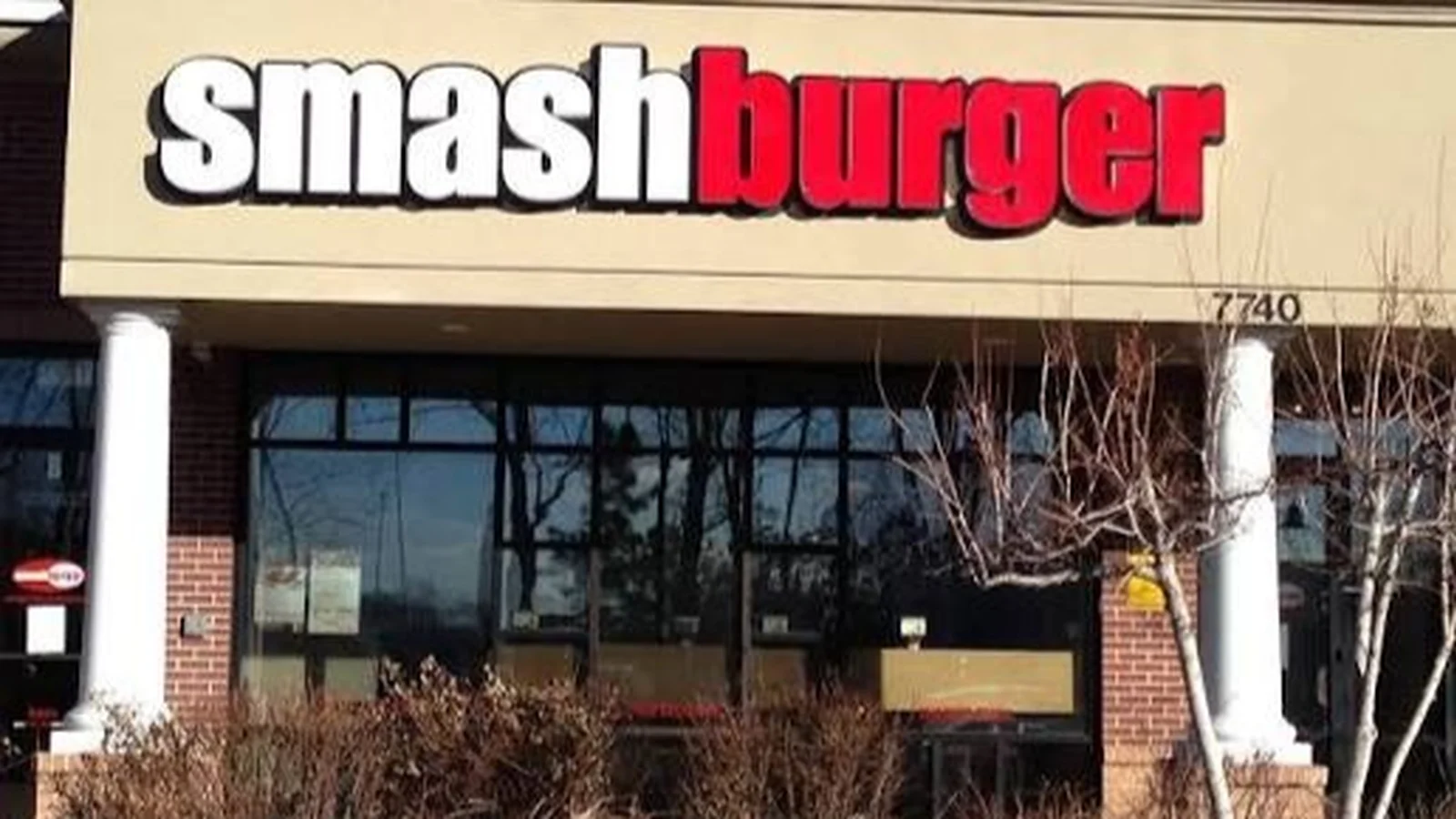 Smashburger simplifies summer LTO lineup to improve operations