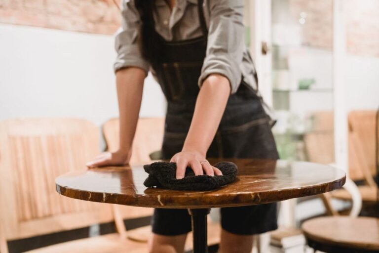 What Japan’s World Cup Cleanup Tradition Can Teach Restaurants About Shared Spaces | What Japan's World Cup Cleanup Tradition Can Teach Restaurants About Shared Spaces | Modern Restaurant Management