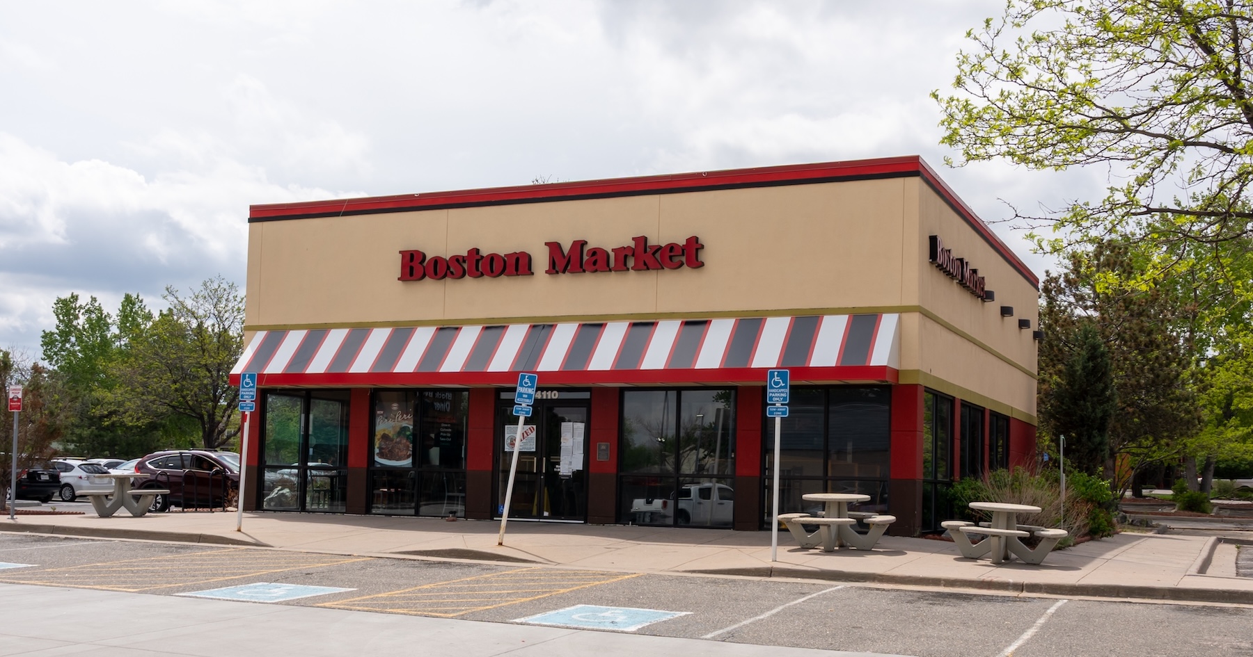 Corner Bakery's owner wins $38M judgment against Boston Market