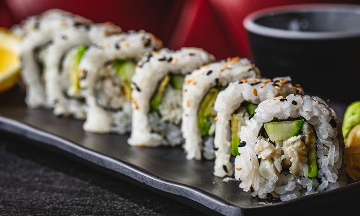 CrabFest Hits the Main Stage at Rock N’ Roll Sushi